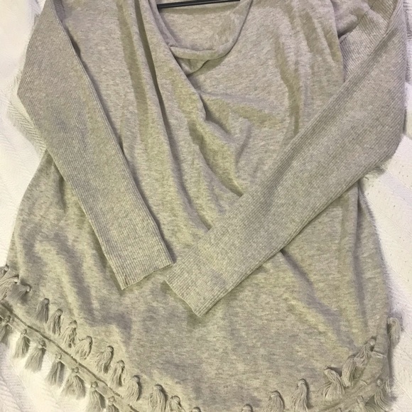 EUC Lilly Pulitzer Ferrera Sweater - Picture 1 of 2